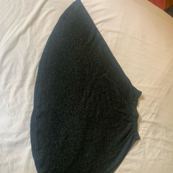 River island charcoal grey below the knee skirt, UK size 8 - Picture 3 of 6